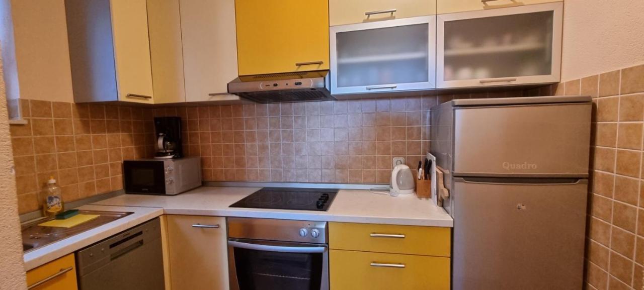 Apartman "Cvita" Drage Exterior foto